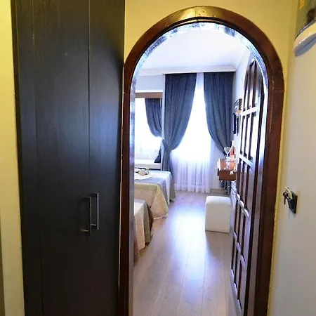 Hisar Club 3* Ολουντενίζ