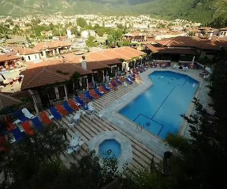 Ξενοδοχείο Hisar Club 3*