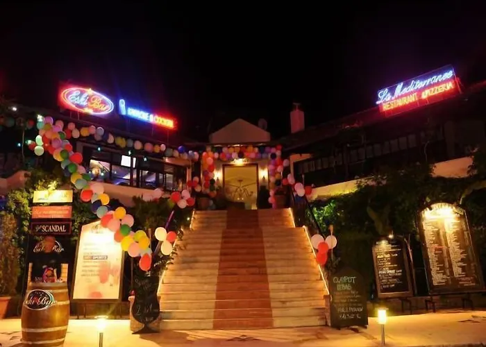 Hisar Club