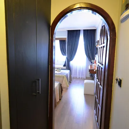 Hisar Club 3*