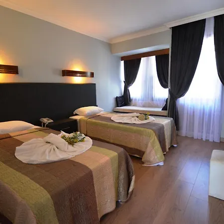 Szálloda Hisar Club 3*