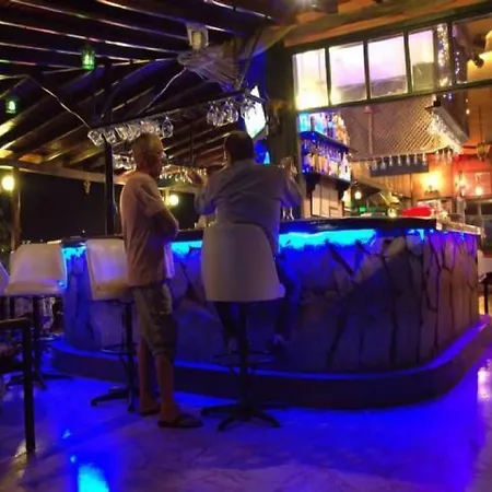 Hisar Club Szálloda 3*