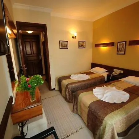 Szálloda Hisar Club