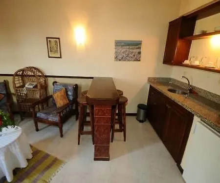 Hisar Club Szálloda 3*