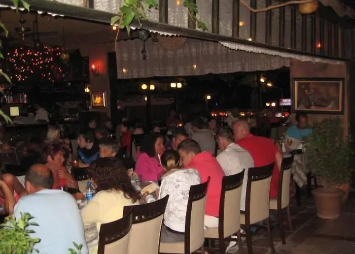 Hisar Club